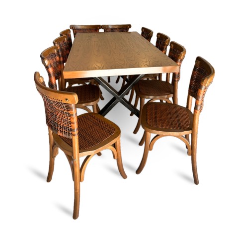 # JUEGO DE COMEDOR AVANT 10 SILLAS